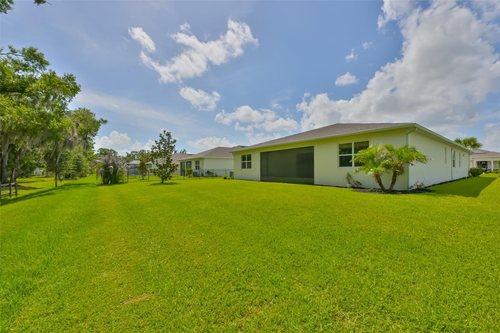 12342 54th St E Property Photo 51