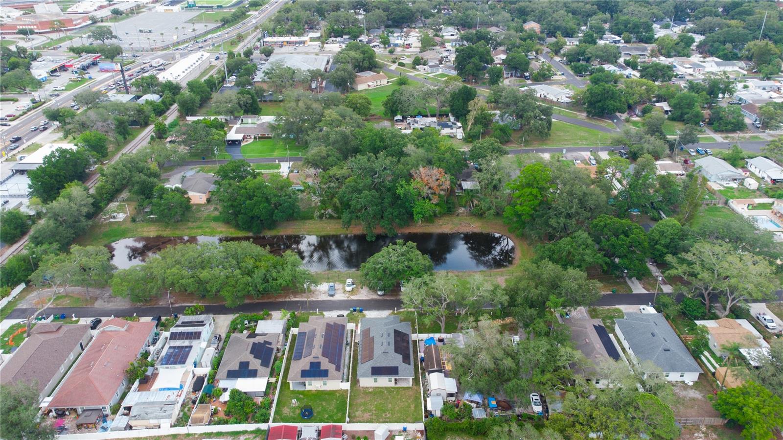 8920 N Newport Ave Property Photo 35