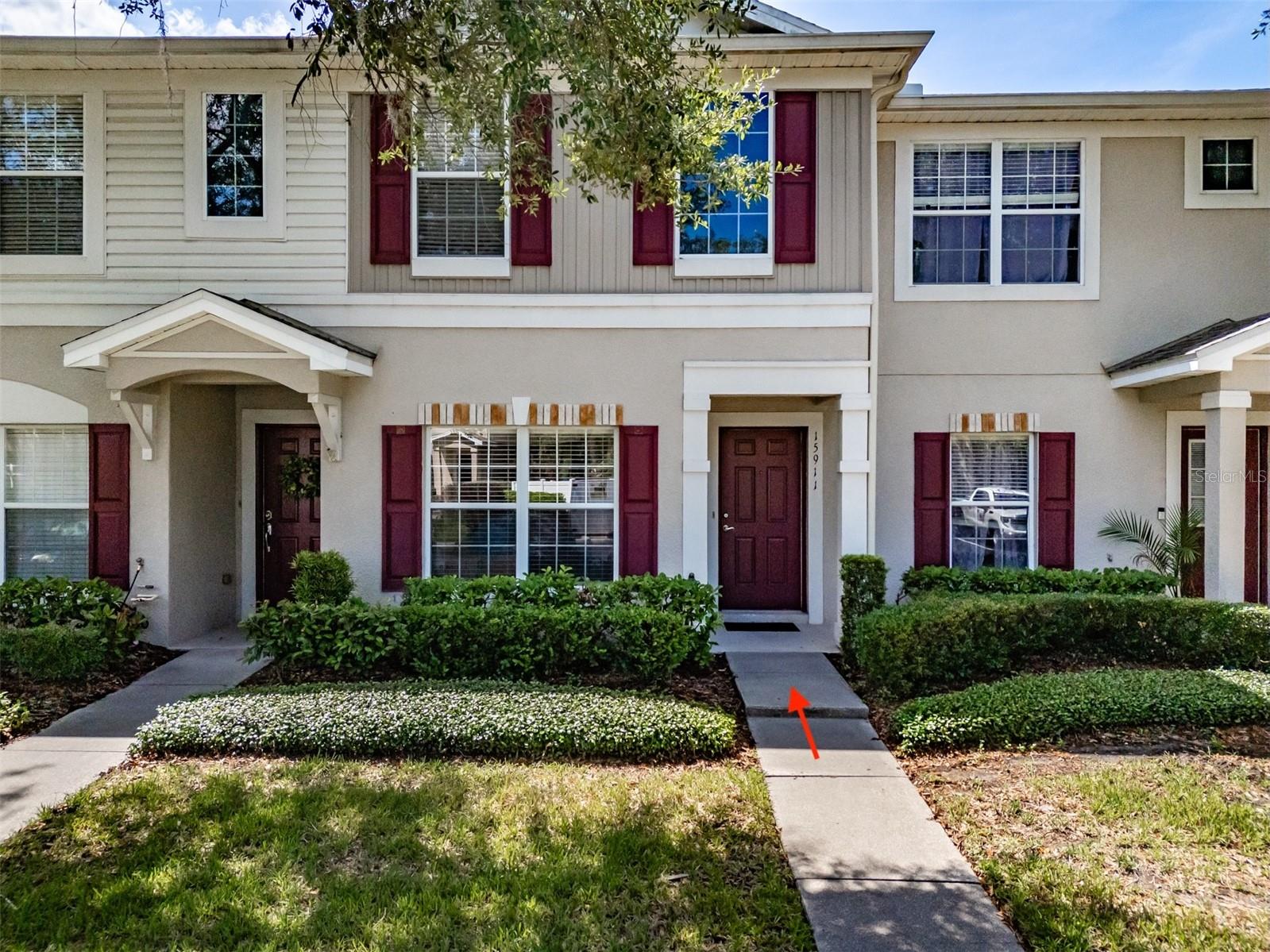 15911 Fishhawk View Dr Property Photo 1