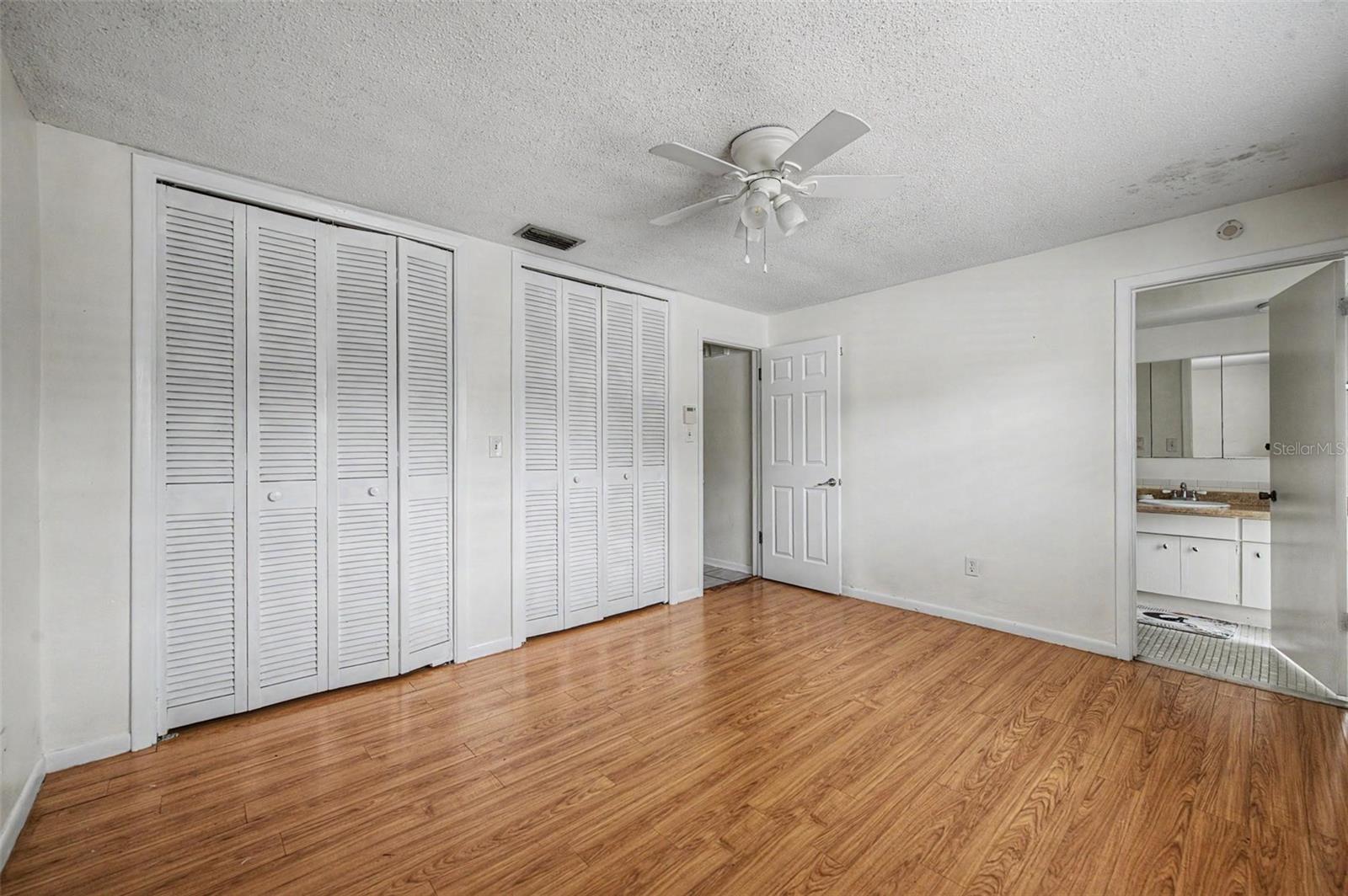 1647 Summerdale Dr S Property Photo 24