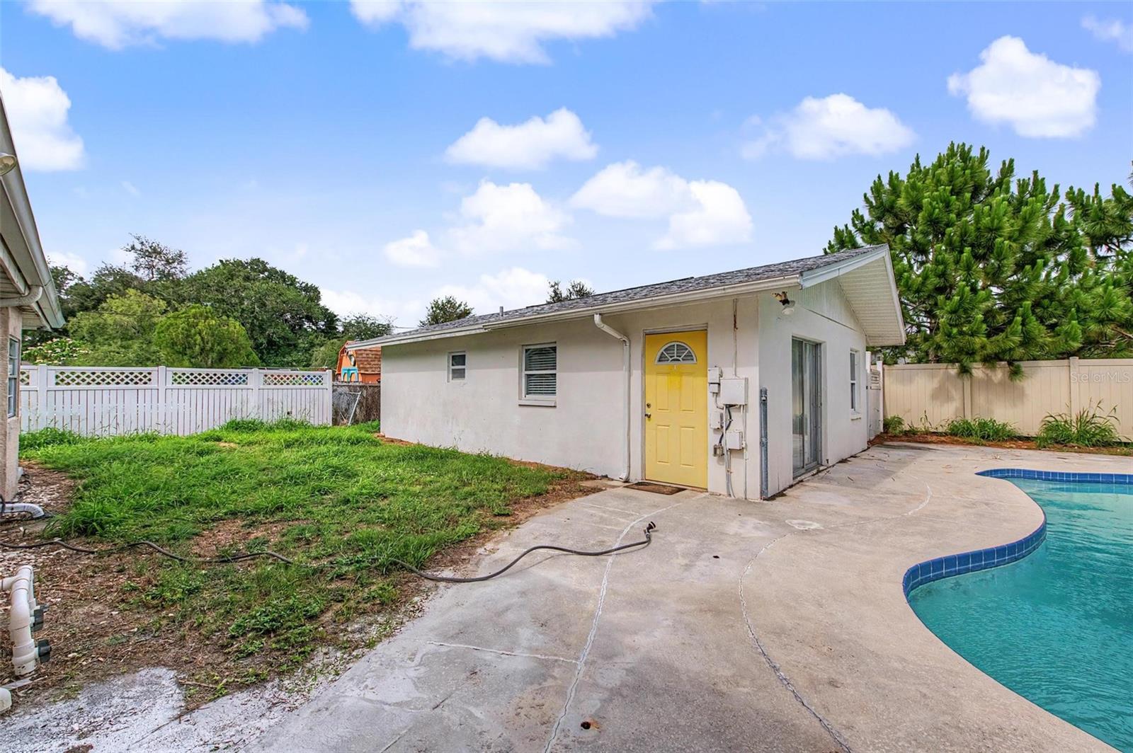 1647 Summerdale Dr S Property Photo 36