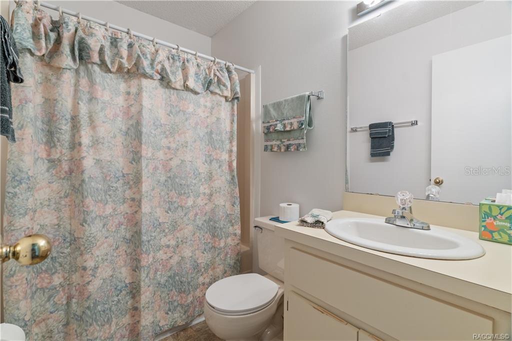 1304 Siesta Ter #1304 Property Photo 23
