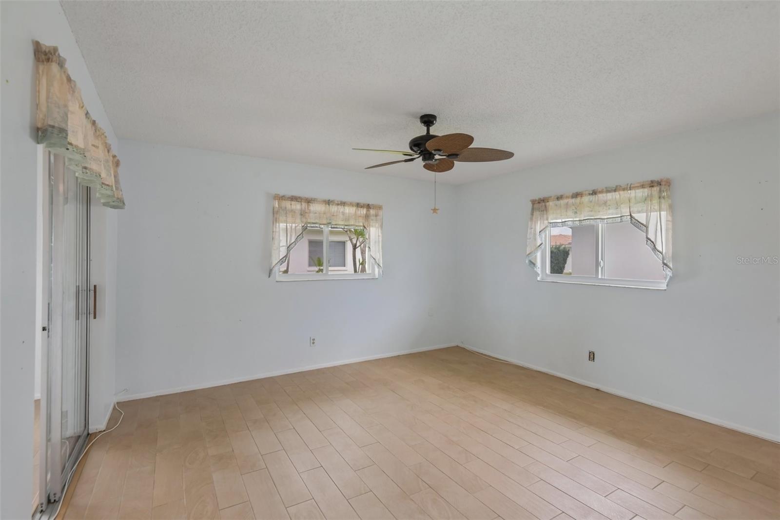 3549 98th Ave N Property Photo 13