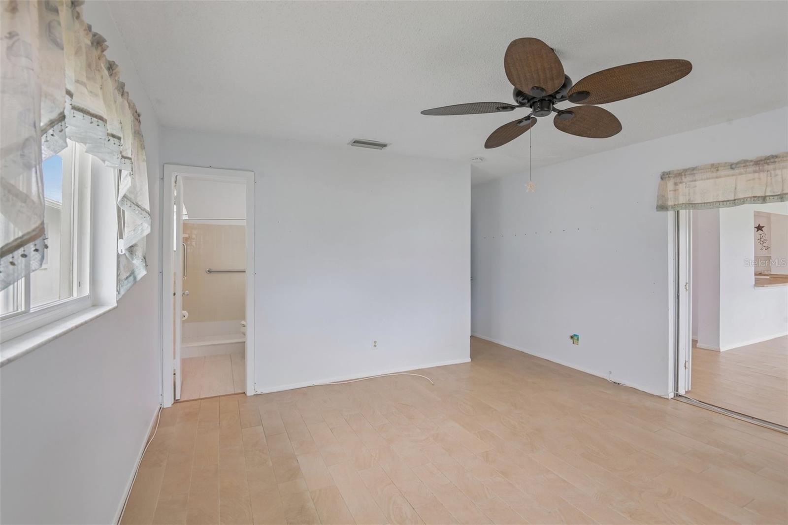 3549 98th Ave N Property Photo 14