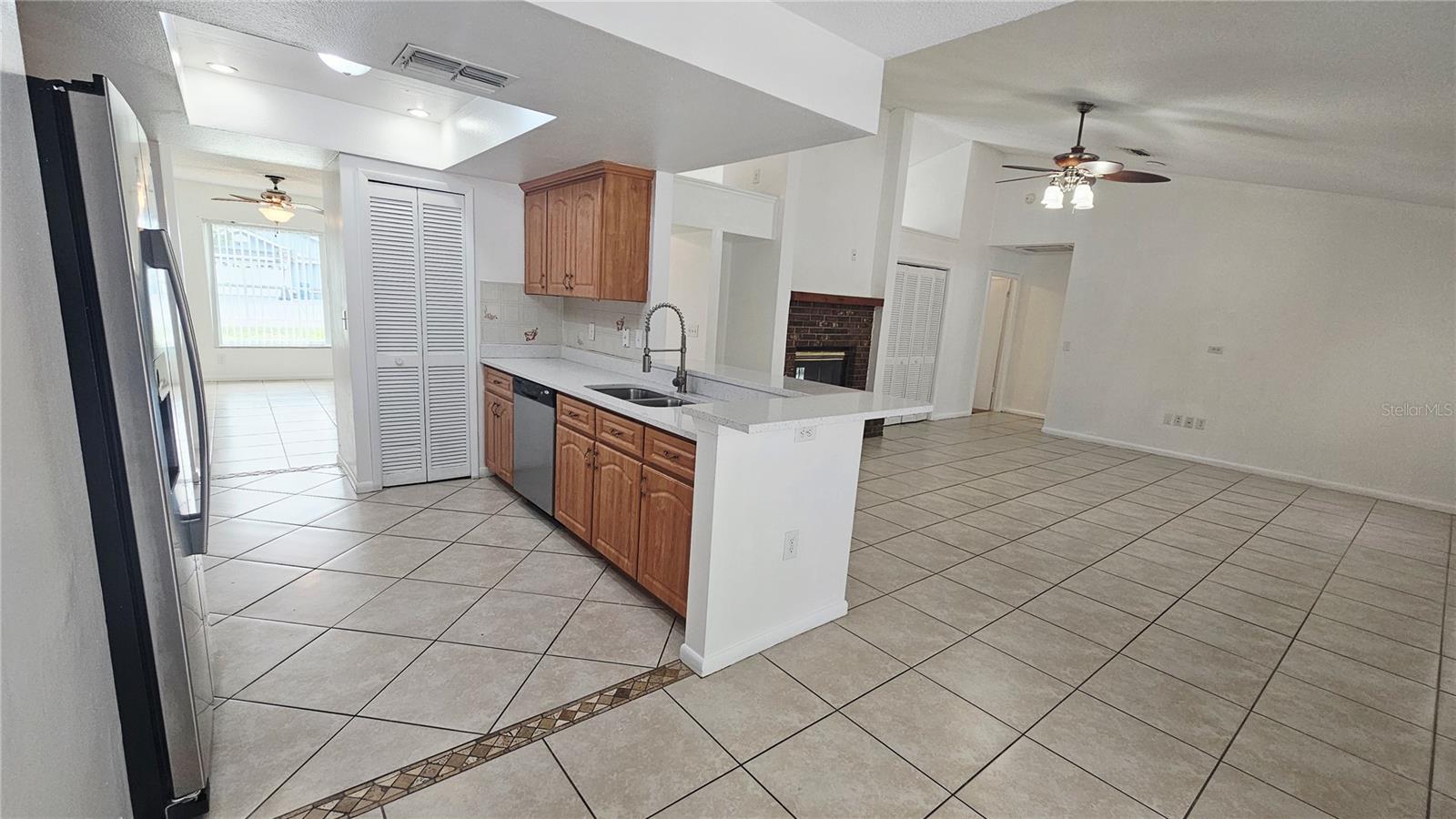11318 Palomar St Property Photo 11