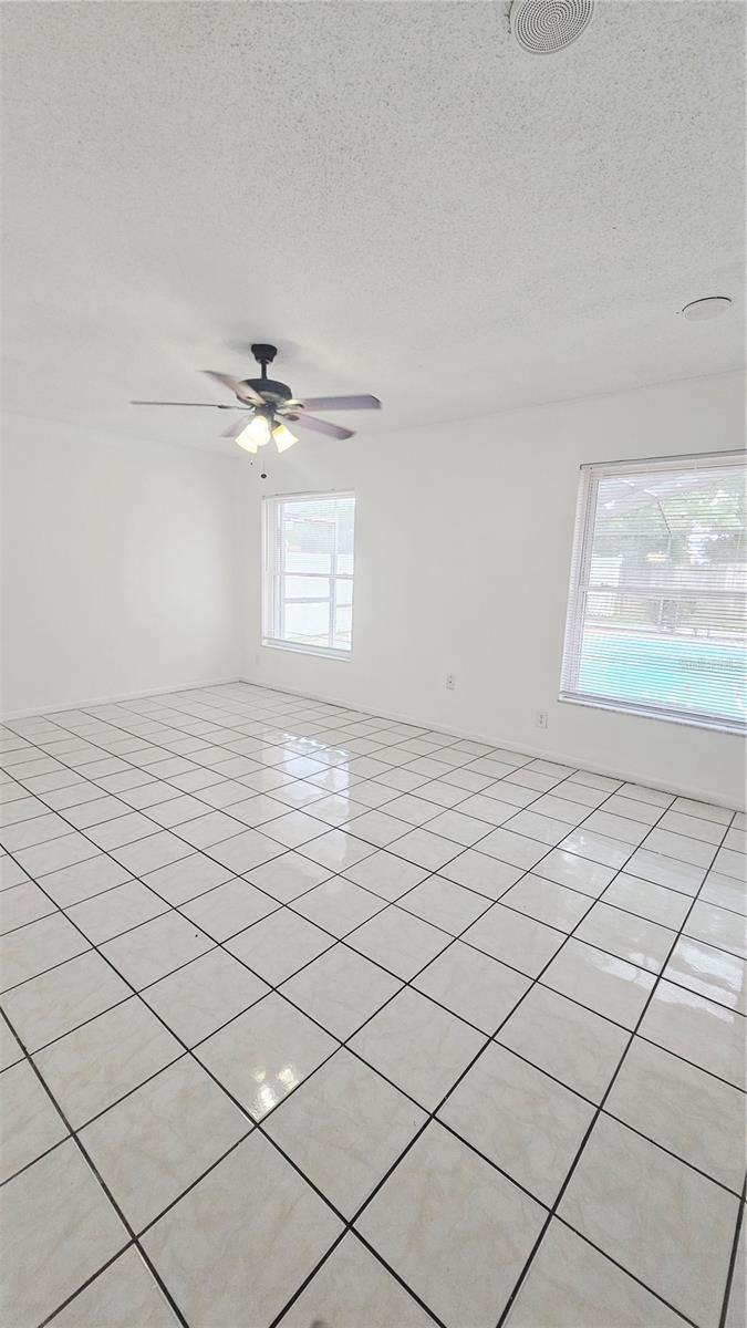11318 Palomar St Property Photo 20