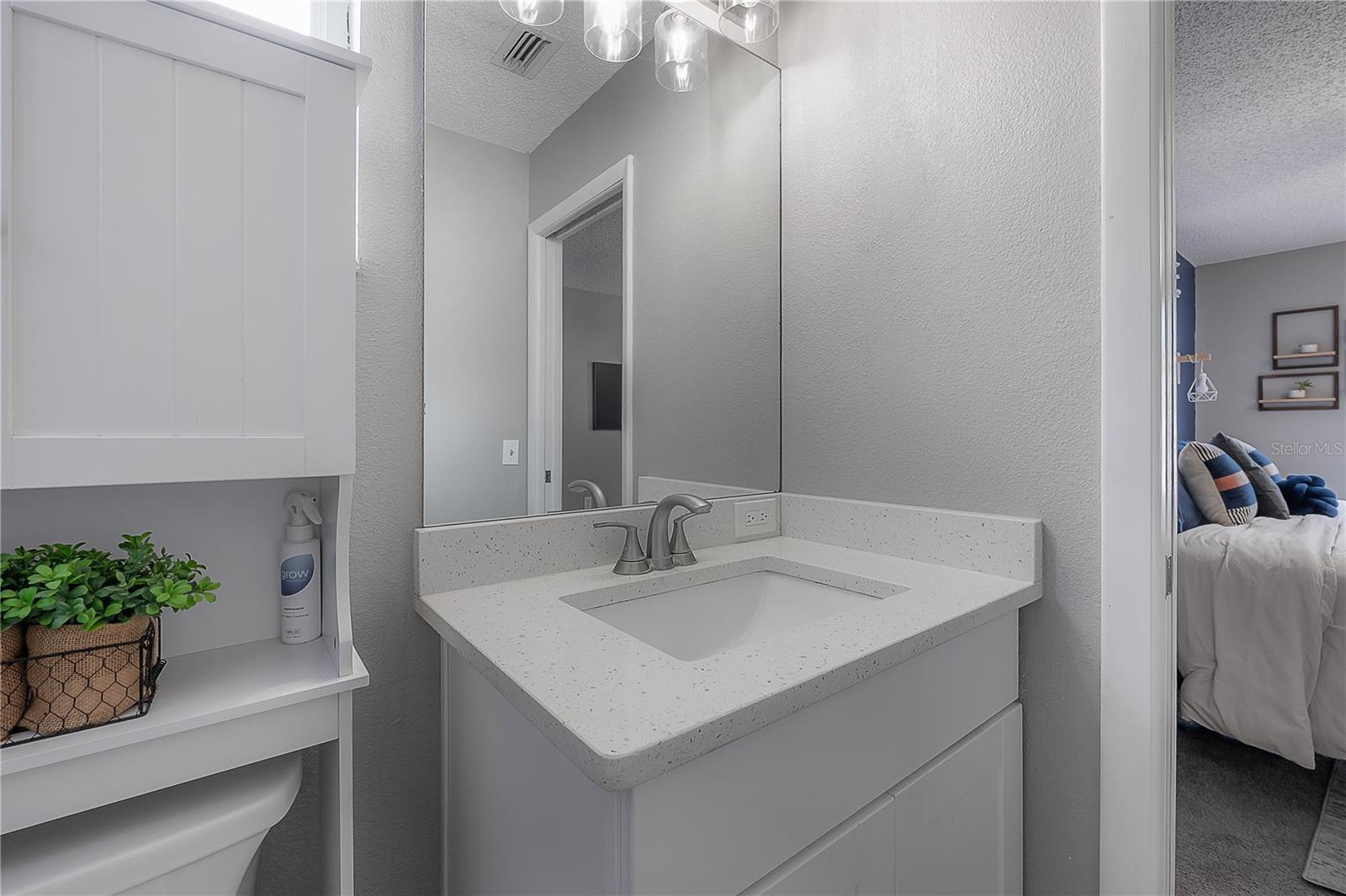 13210 Whaler Dr Property Photo 7