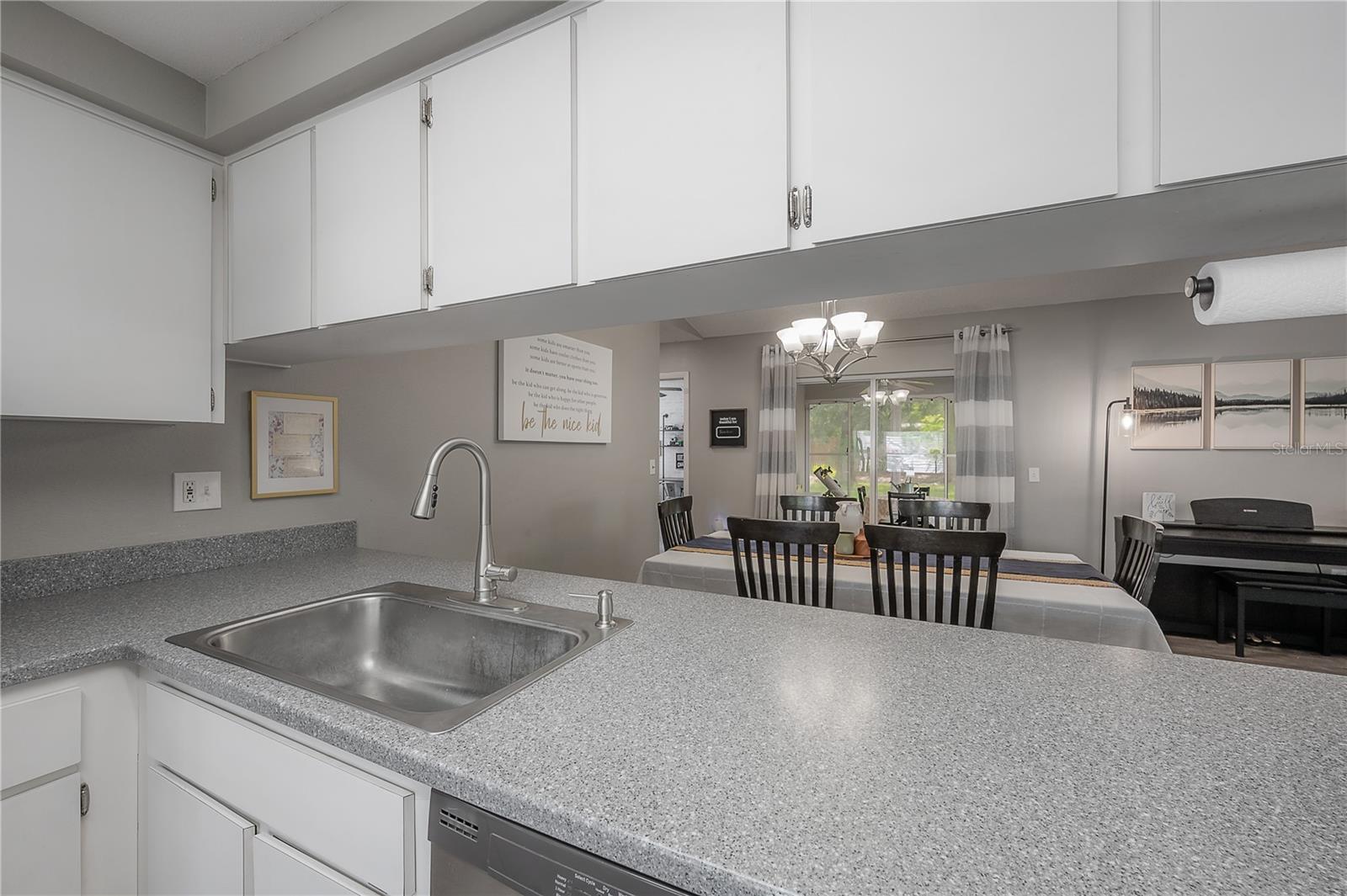 13210 Whaler Dr Property Photo 18