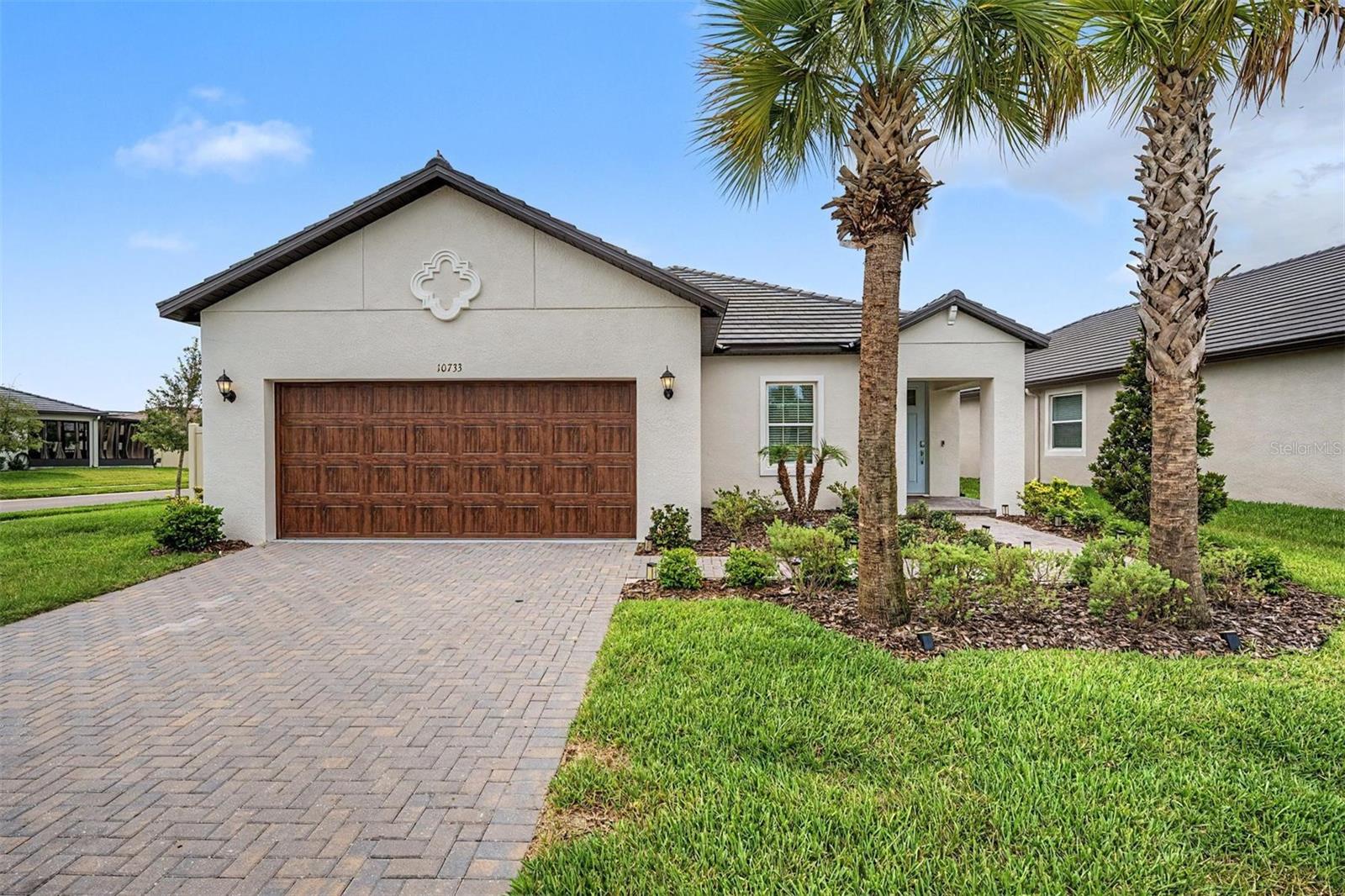 10733 TUPPER CAY DR Property Photo 1