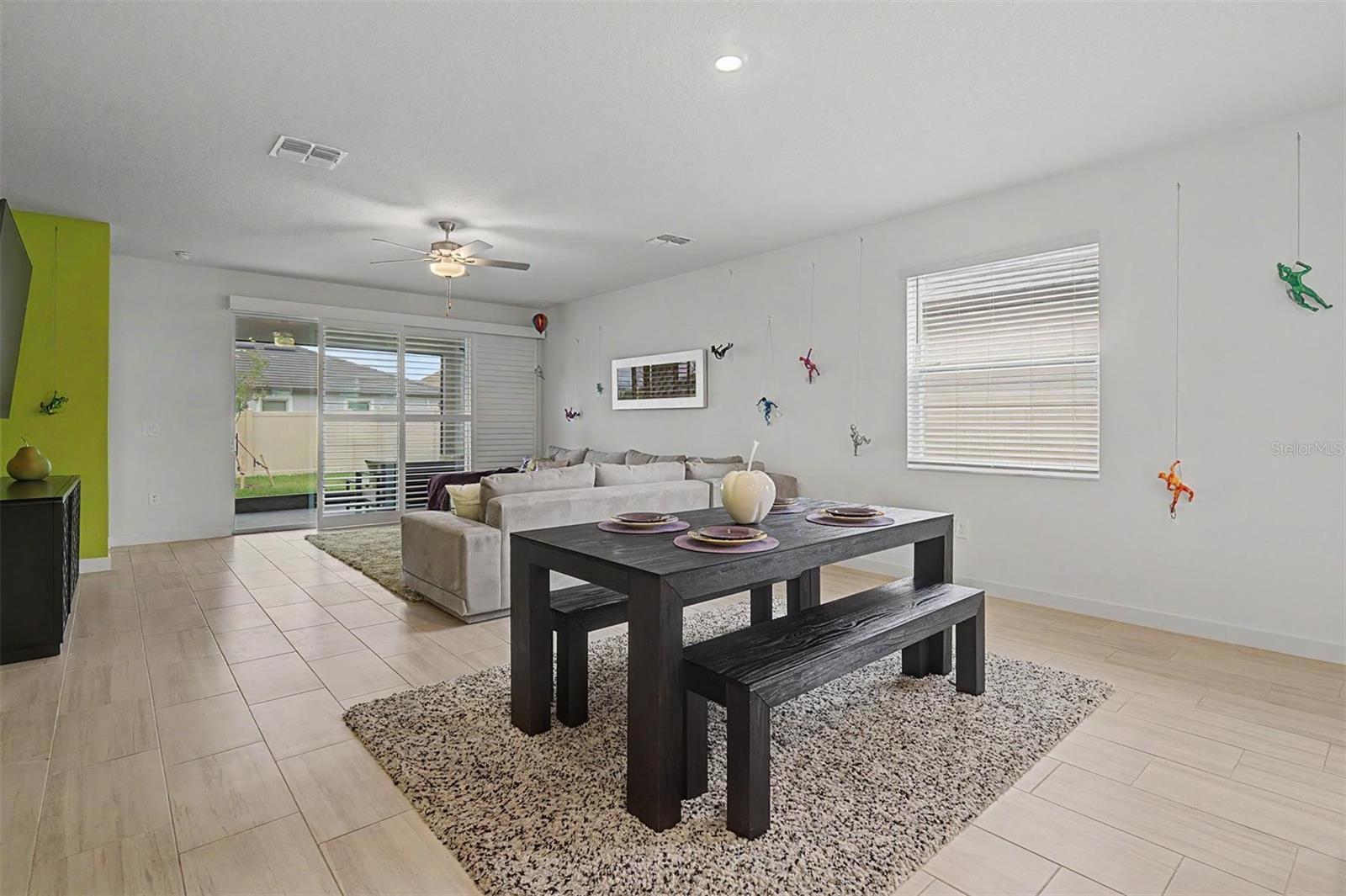 10733 Tupper Cay Dr Property Photo 9