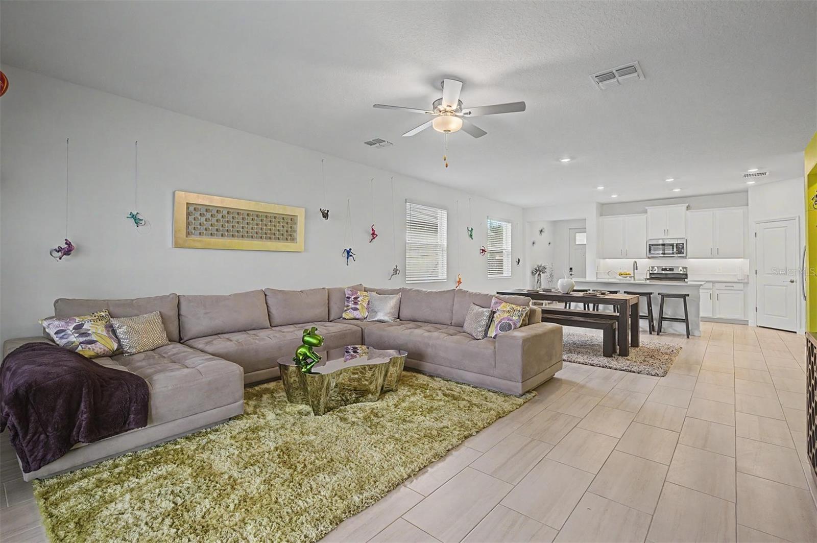 10733 Tupper Cay Dr Property Photo 15