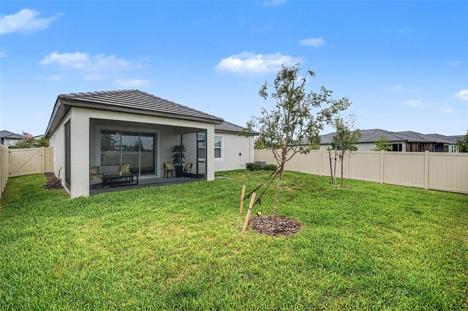 10733 Tupper Cay Dr Property Photo 28