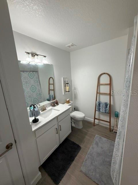 16919 Forge Surf St Property Photo 26