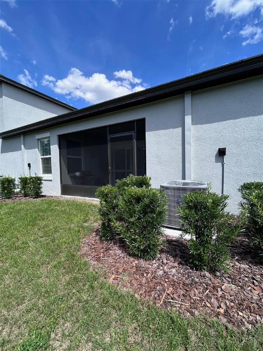 16919 Forge Surf St Property Photo 28