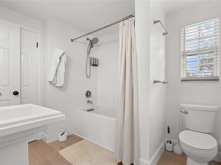 8067 123rd St Property Photo 35