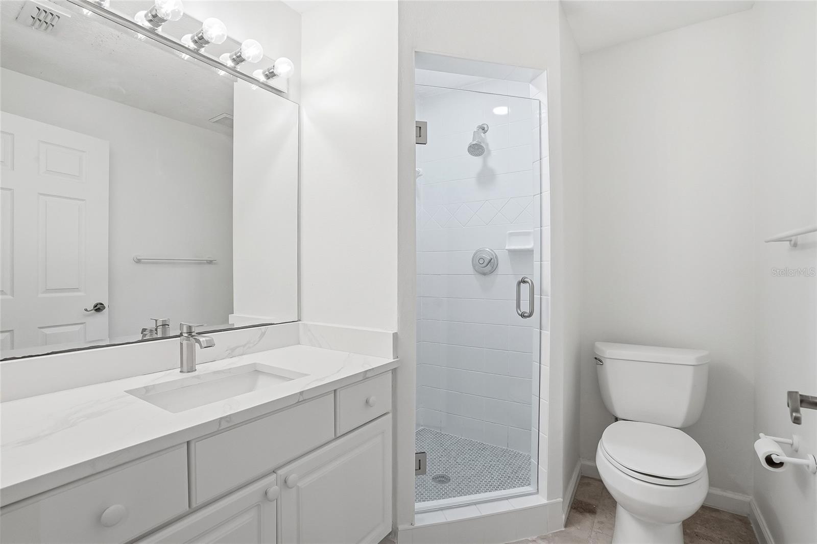 809 S Oregon Ave #b Property Photo 20