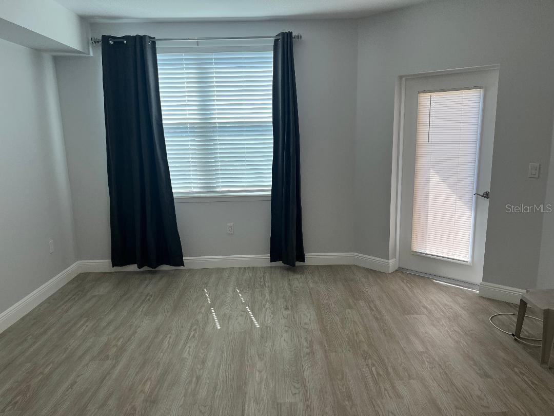 960 Starkey Rd #10305 Property Photo 15