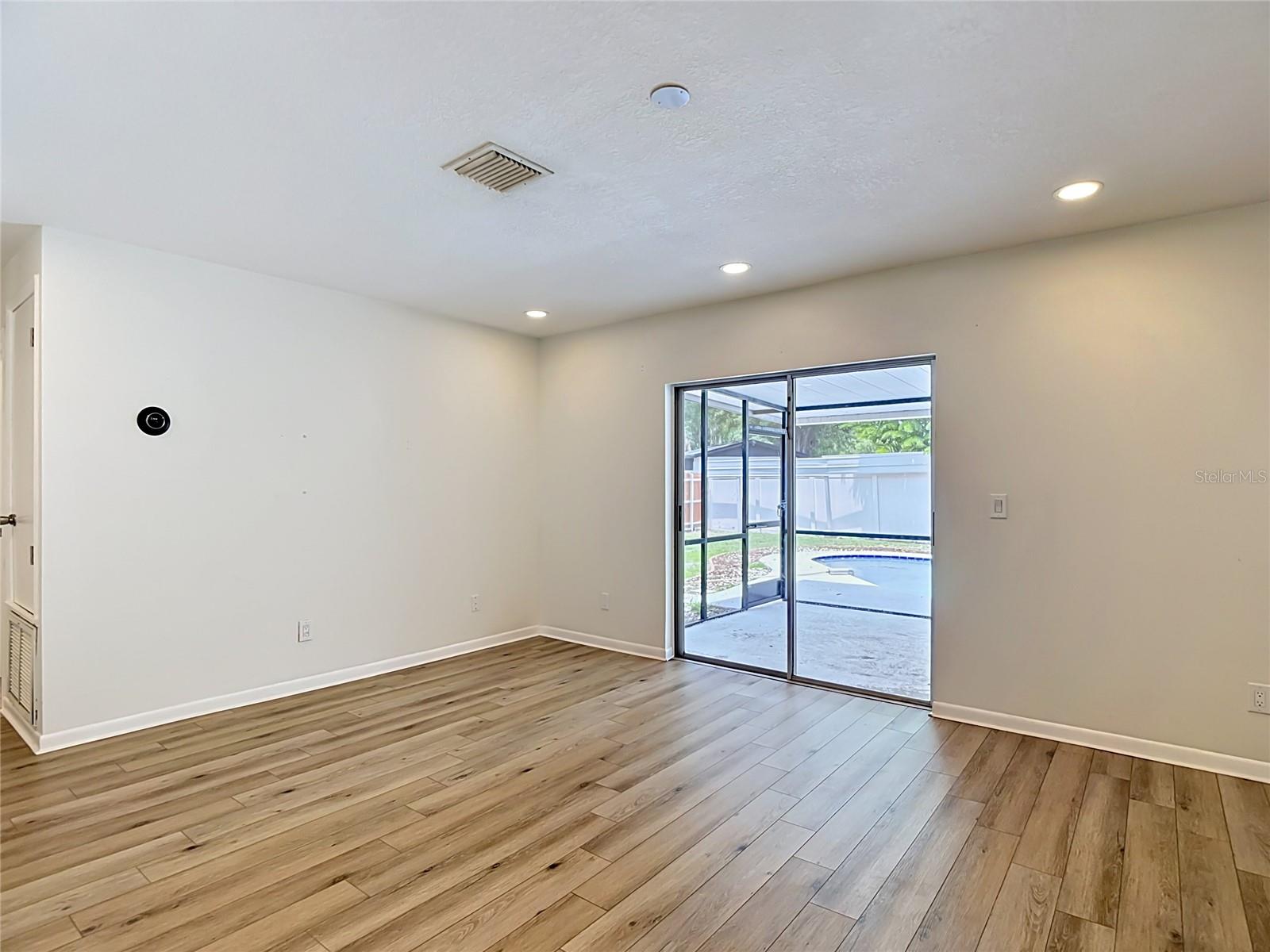4321 Foxglen Ln Property Photo 30