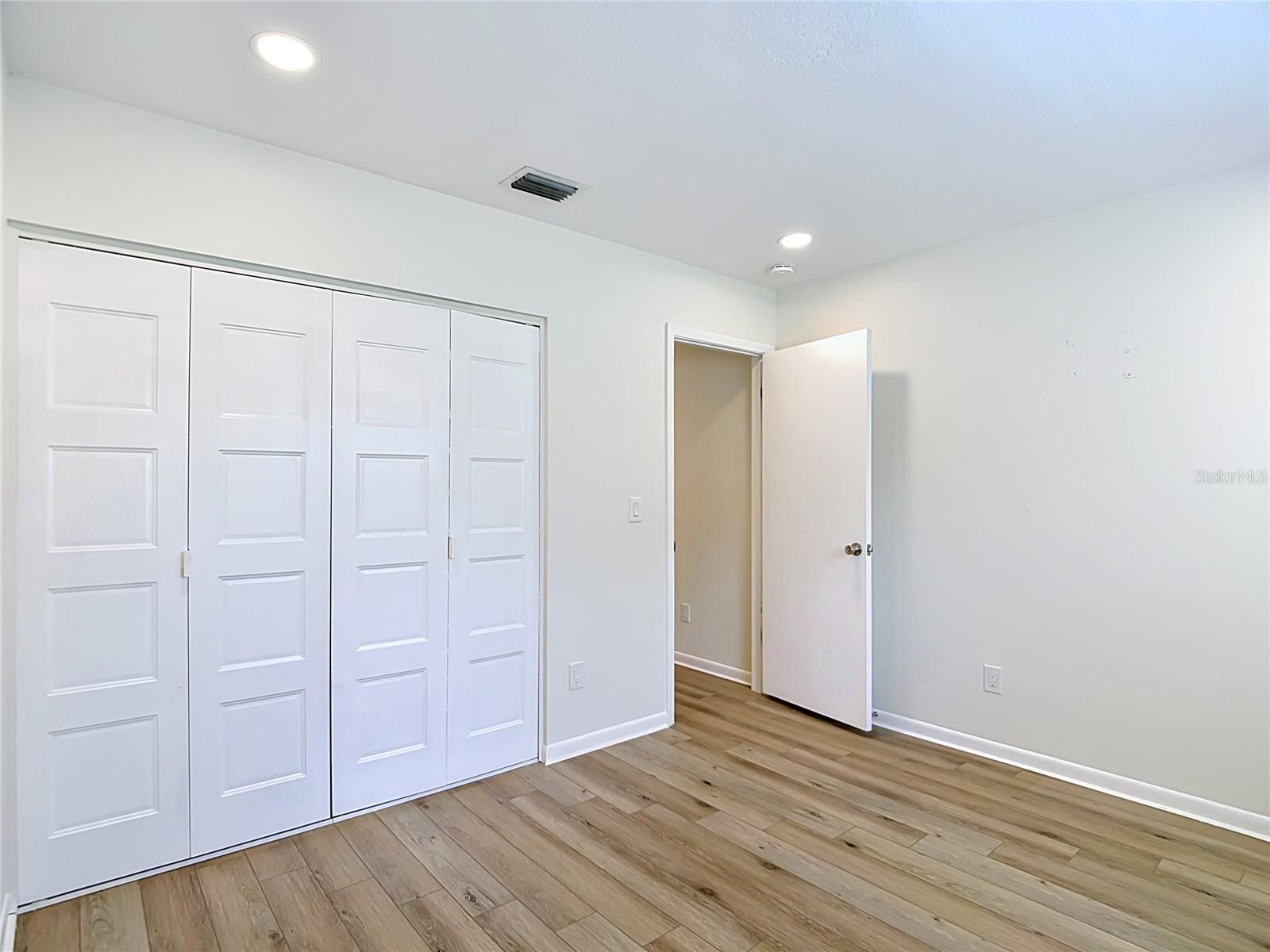 4321 Foxglen Ln Property Photo 43