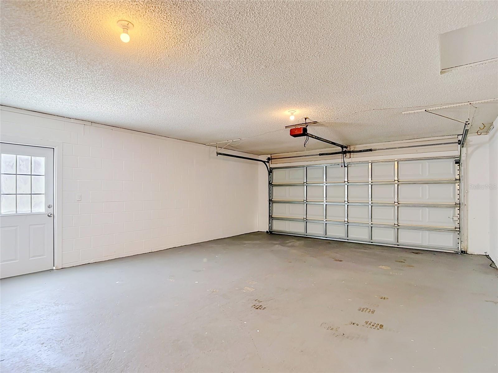 4321 Foxglen Ln Property Photo 54