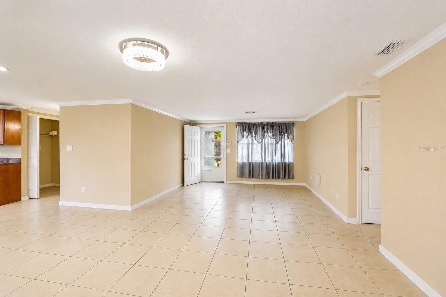 4128 Baden Dr Property Photo 3