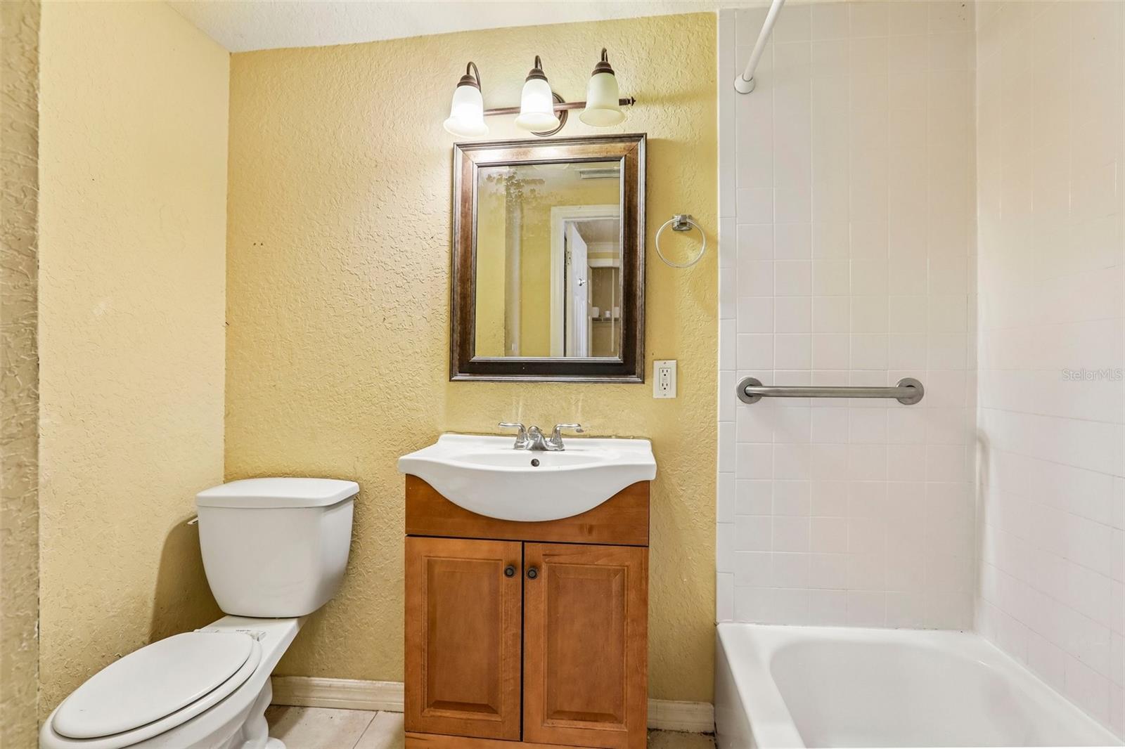 4128 Baden Dr Property Photo 7