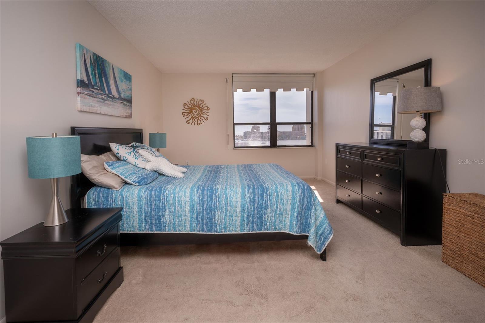 400 Island Way #1004 Property Photo 45