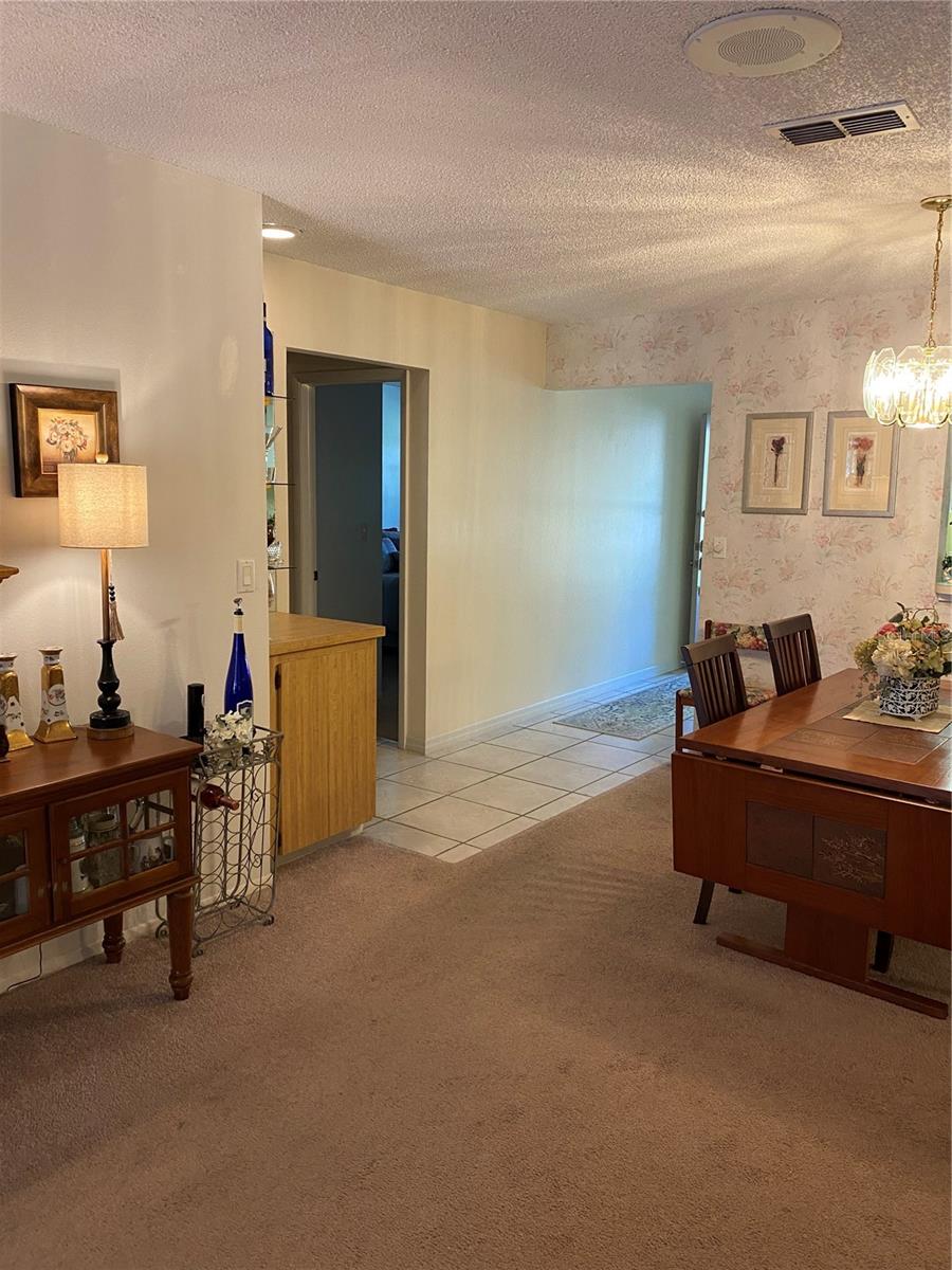 1059 Dunrobin Dr #b Property Photo 5
