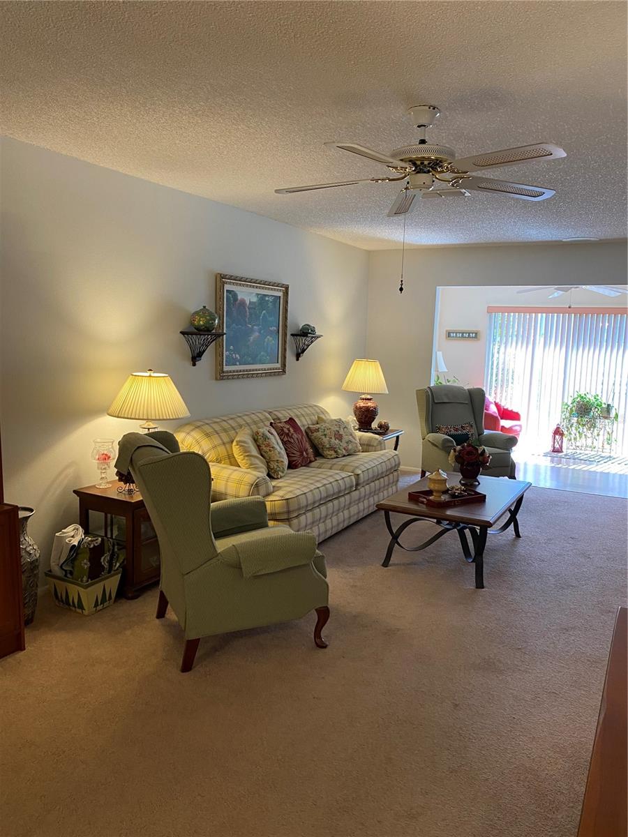 1059 Dunrobin Dr #b Property Photo 11