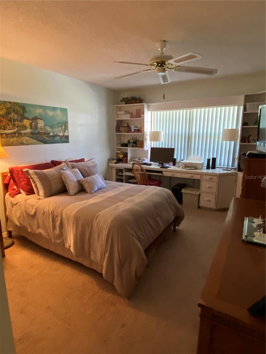 1059 Dunrobin Dr #b Property Photo 14