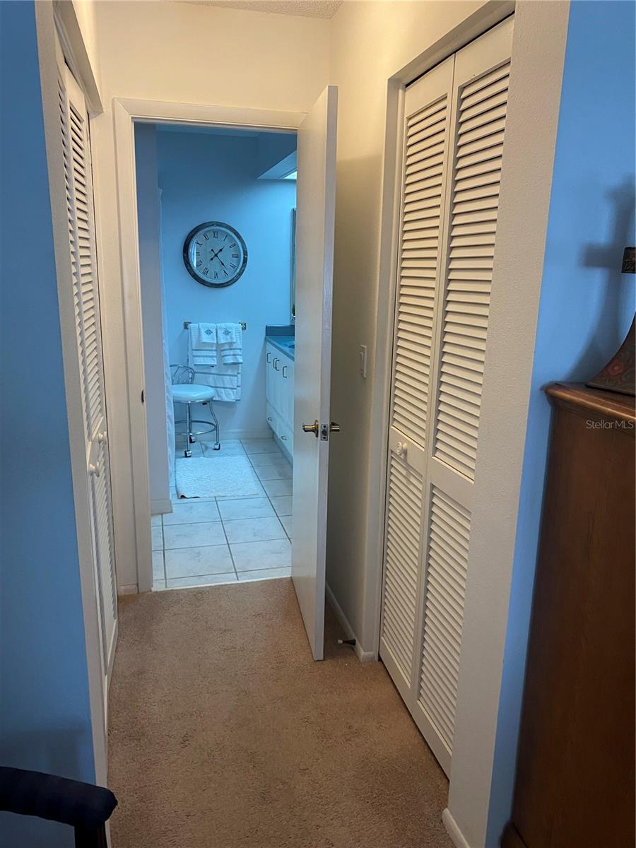 1059 Dunrobin Dr #b Property Photo 23