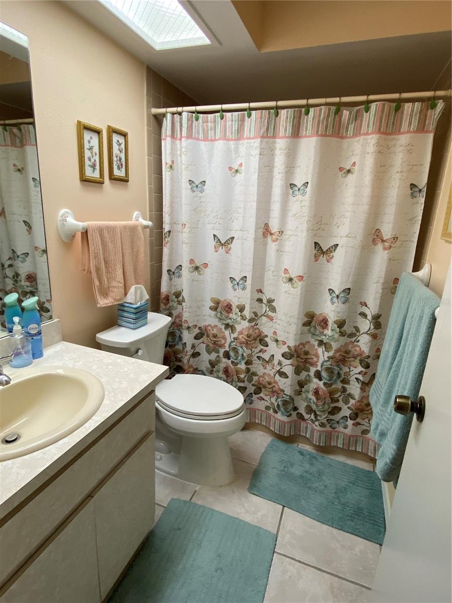 1059 Dunrobin Dr #b Property Photo 26