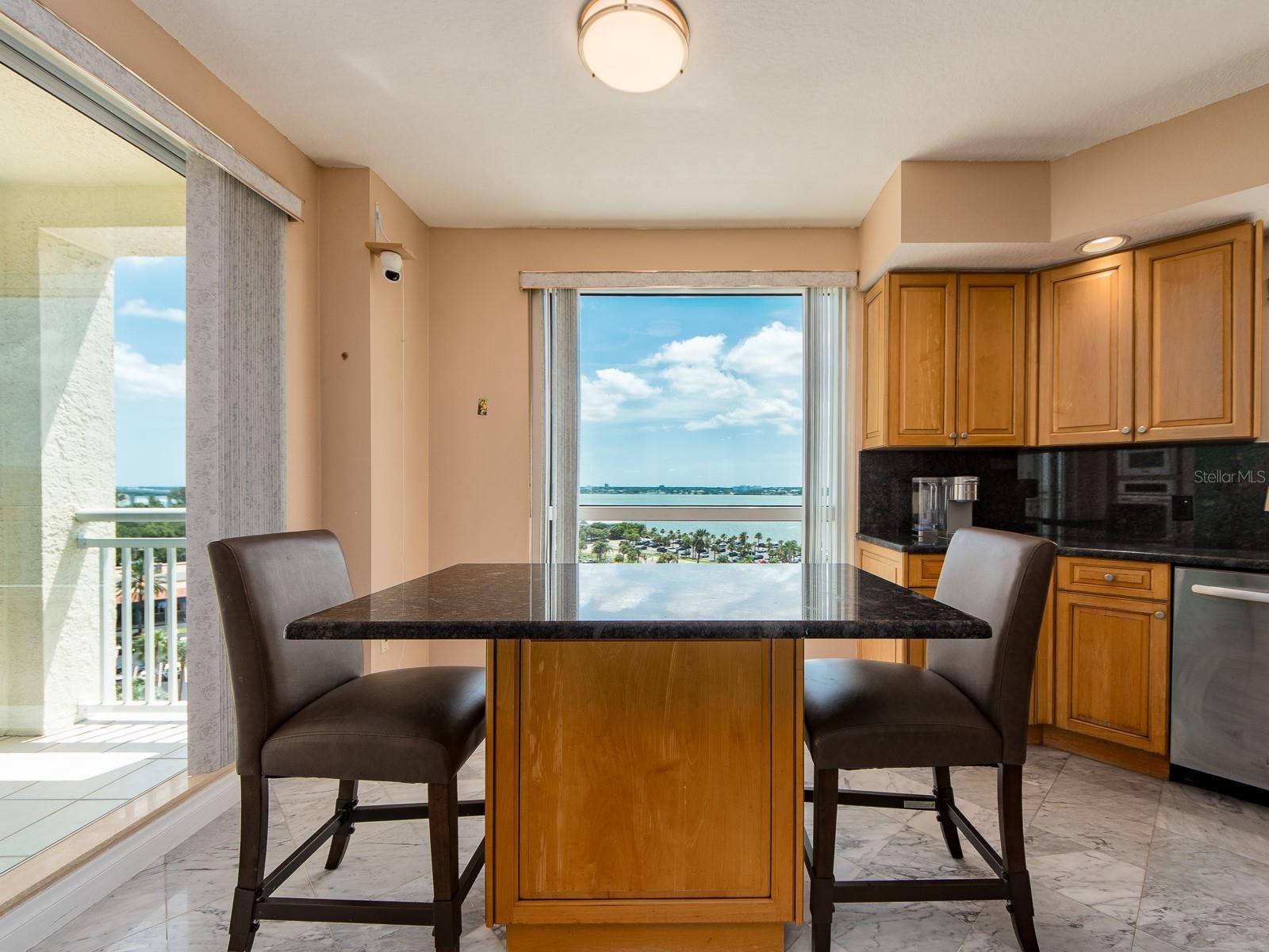 1180 Gulf Blvd #906 Property Photo 15