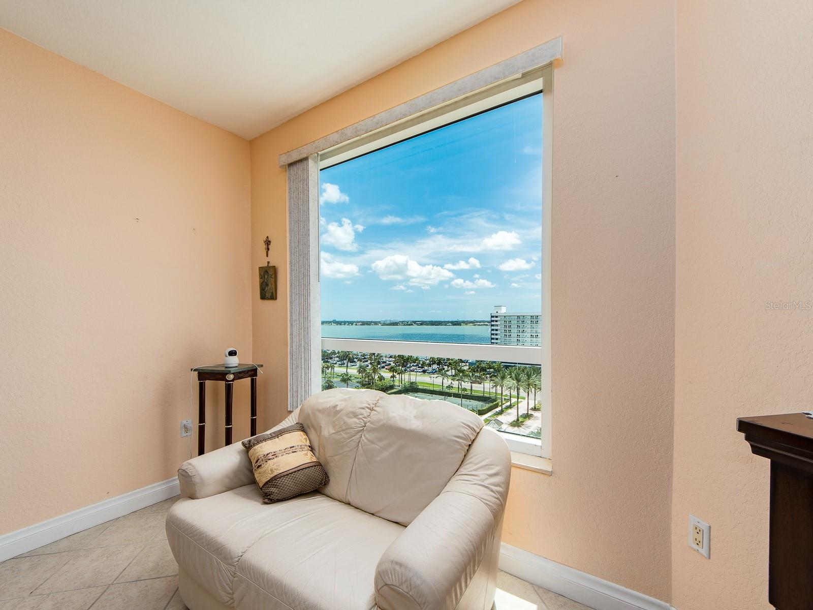 1180 Gulf Blvd #906 Property Photo 22
