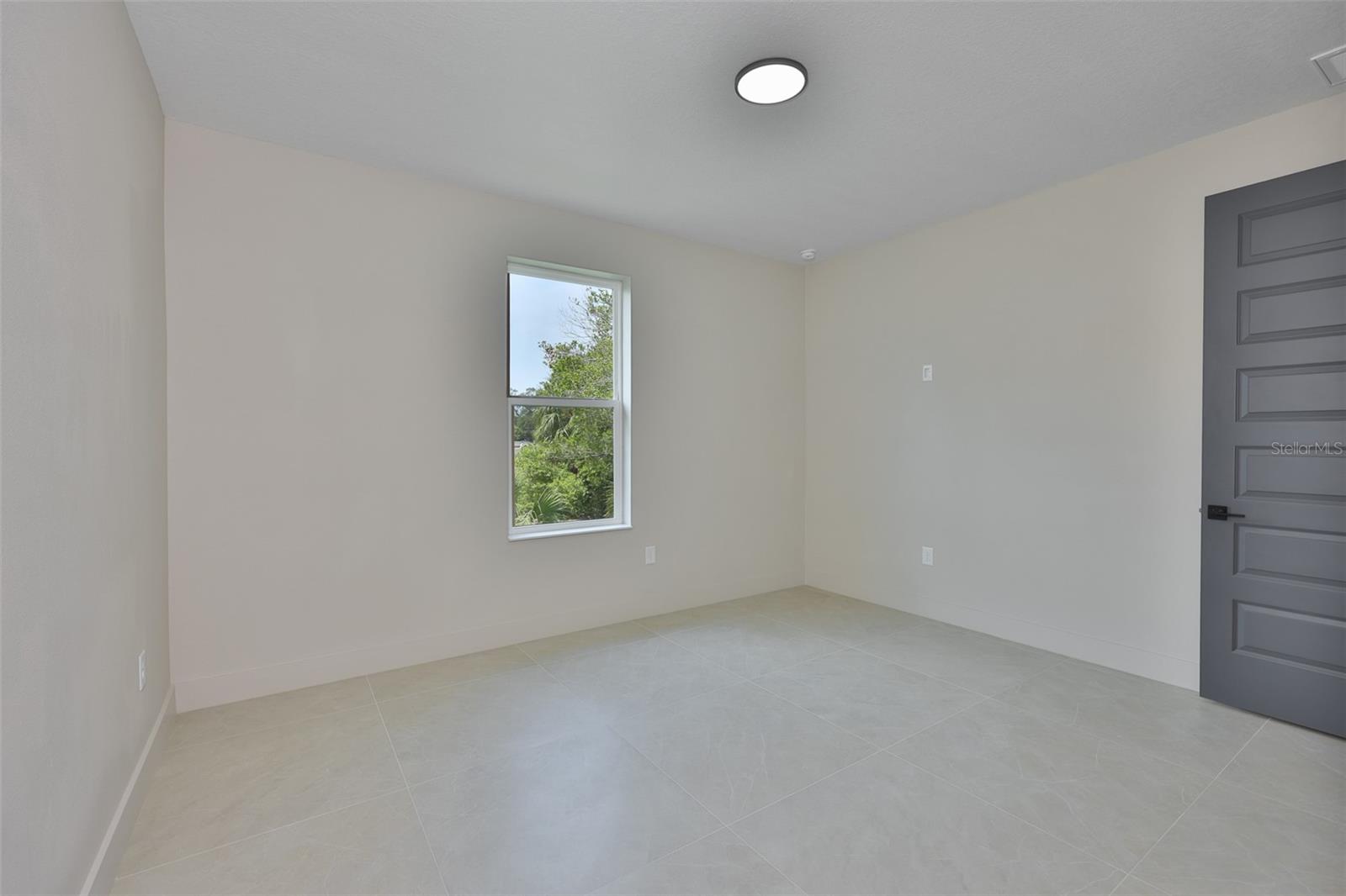 3506 W Rogers Ave Property Photo 51