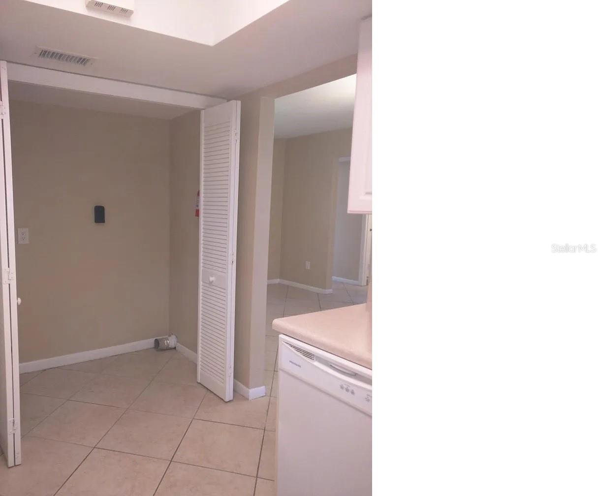 3366 Camelot Dr #a & B Property Photo 17