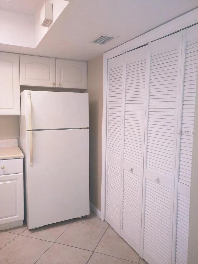 3366 Camelot Dr #a & B Property Photo 20
