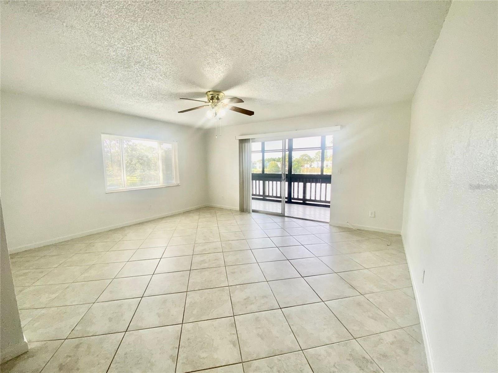 633 N Keene Rd #apt C Property Photo 8