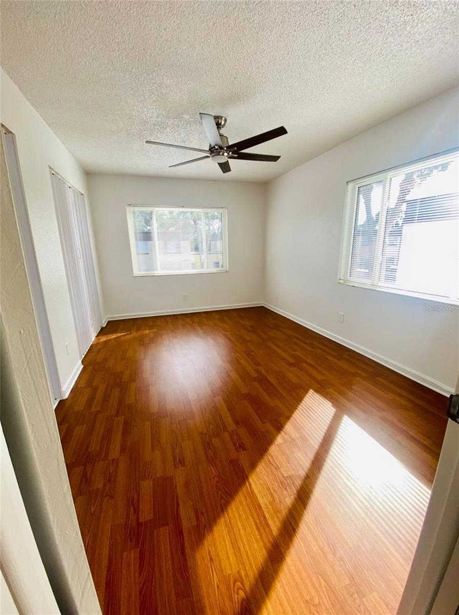 633 N Keene Rd #apt C Property Photo 11