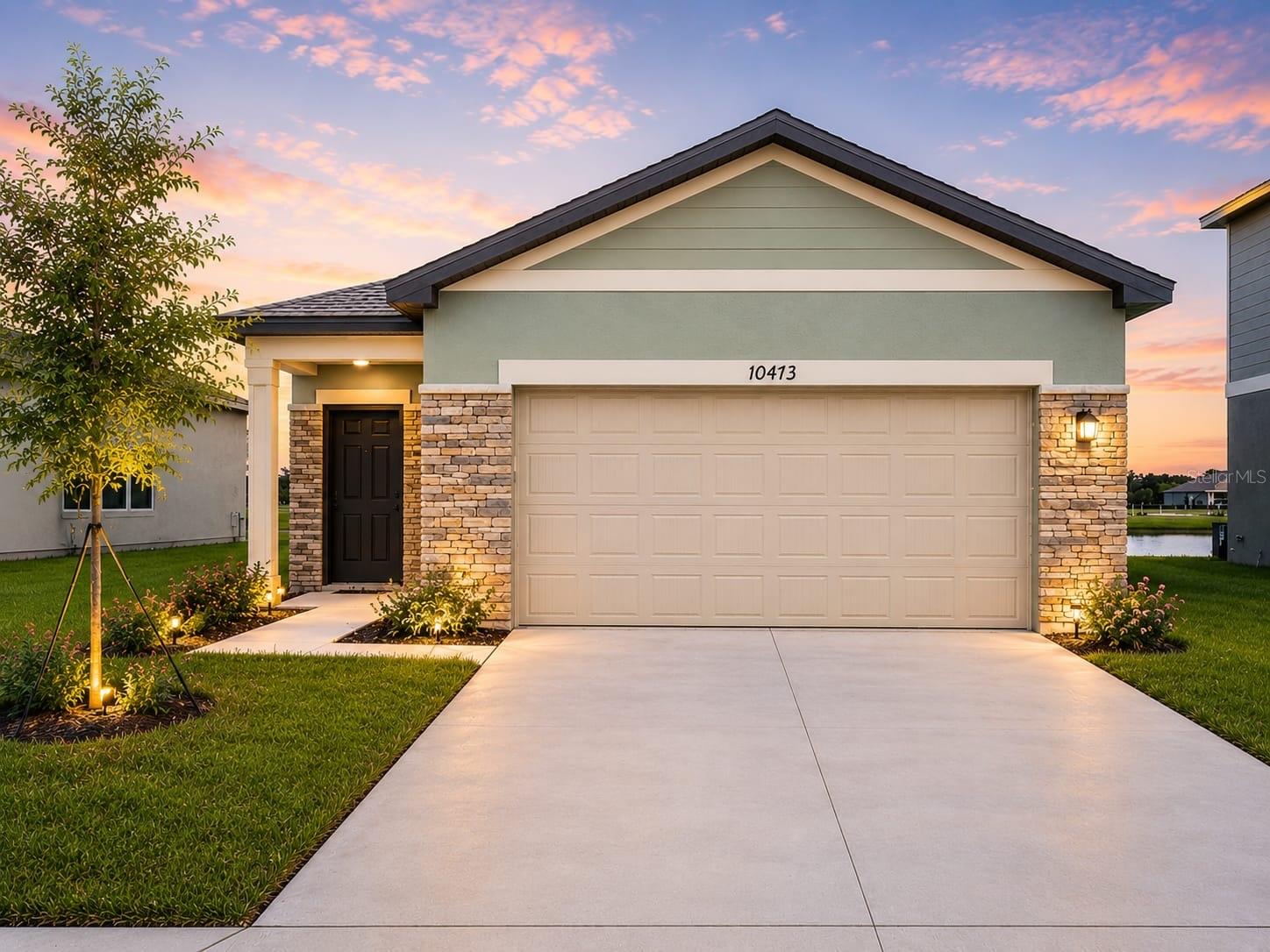 10473 CURVING CREEK LOOP Property Photo 1