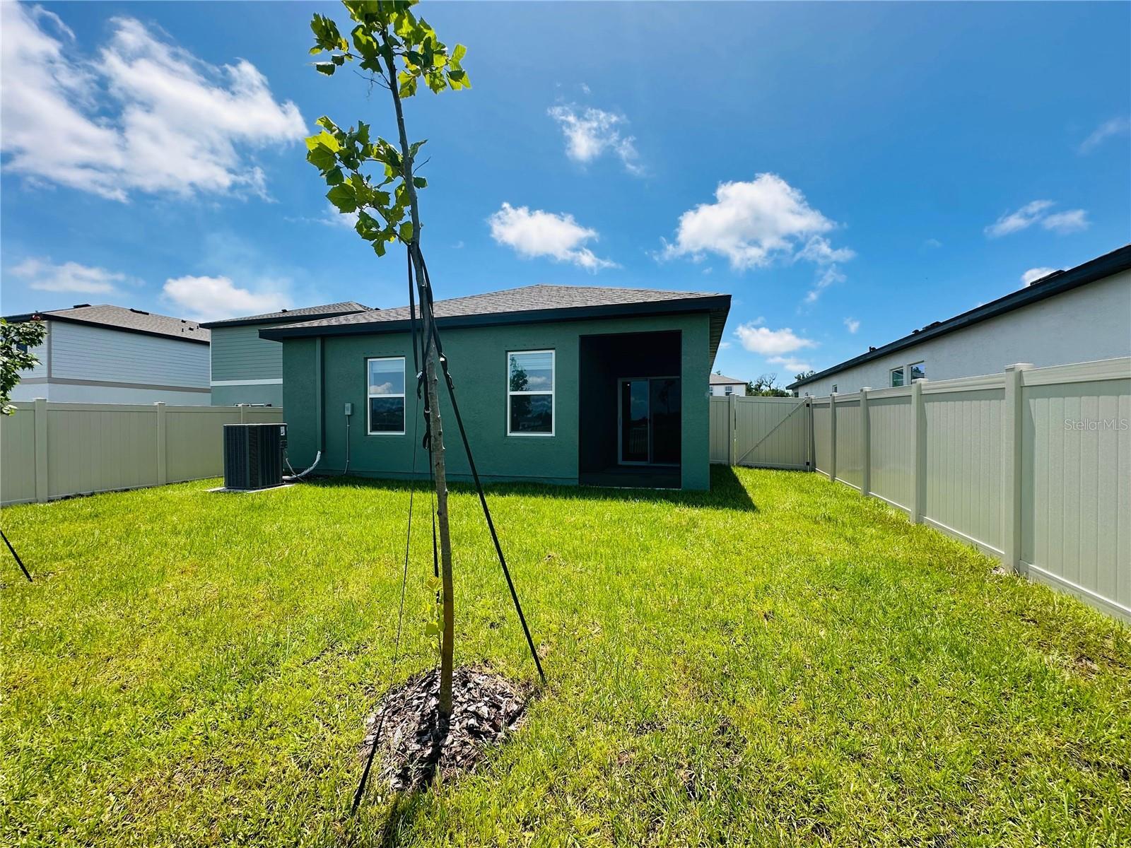 10473 Curving Creek Loop Property Photo 29