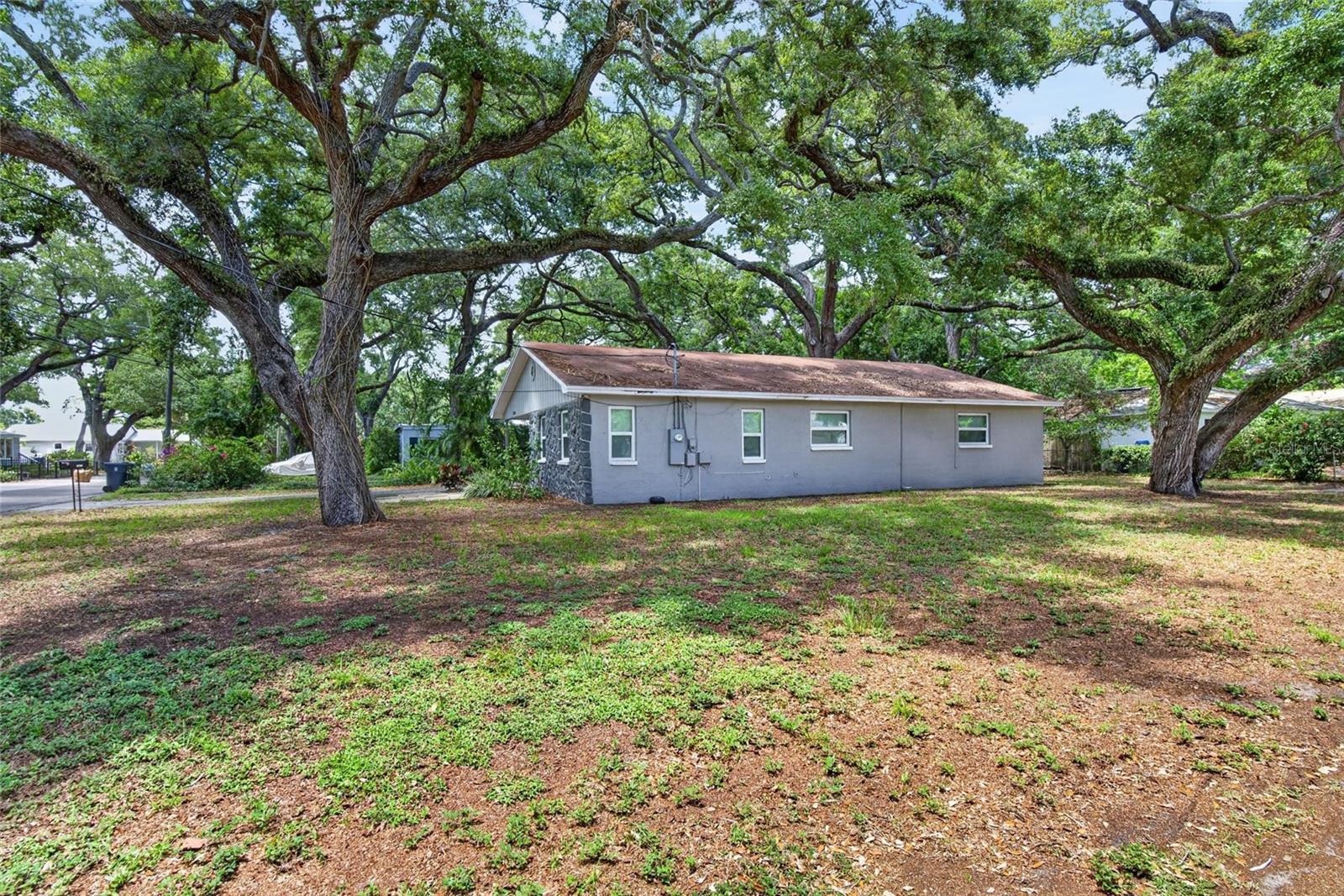 5326 S Russell St Property Photo 51