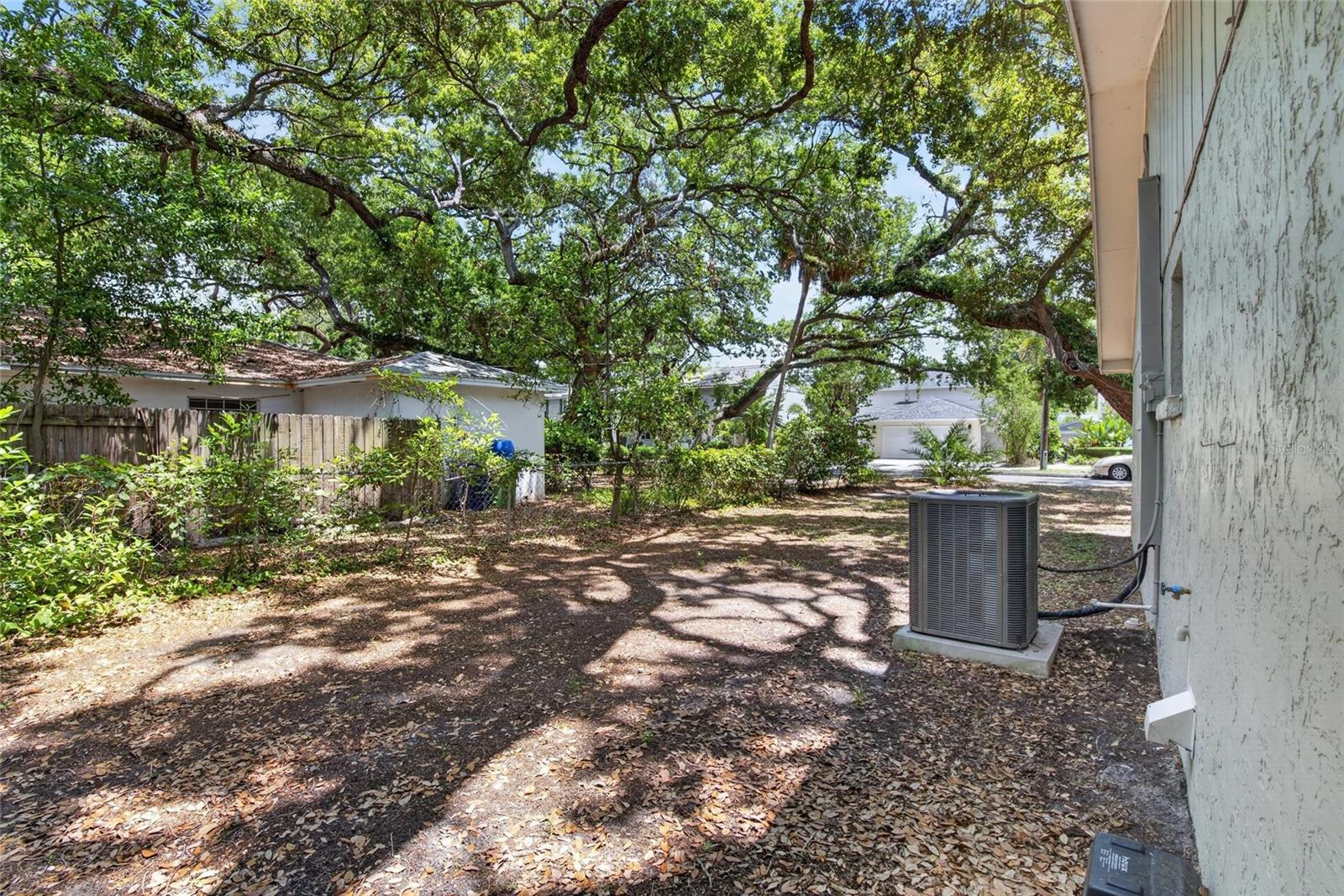 5326 S Russell St Property Photo 53