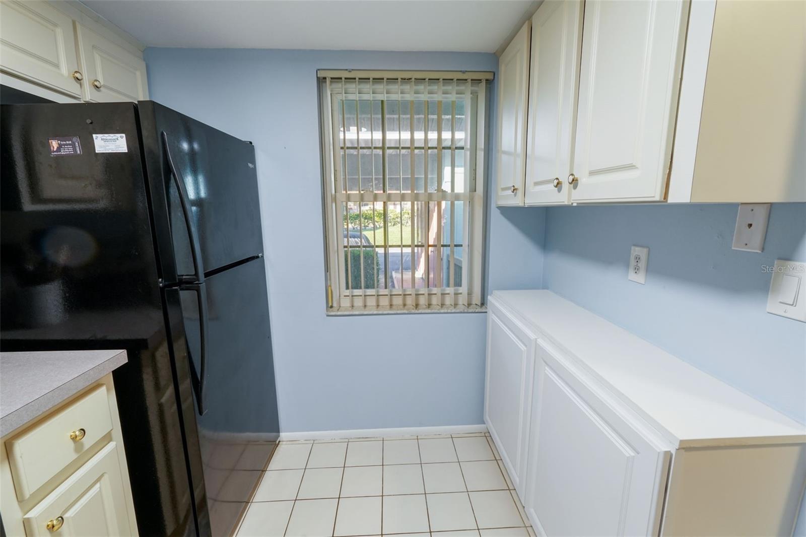 2465 Northside Dr #102 Property Photo 12