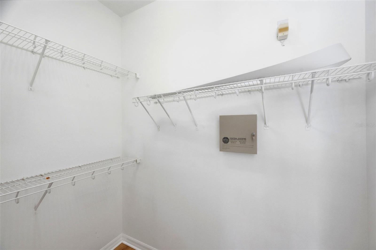 6611 Chickadee Ln Property Photo 31