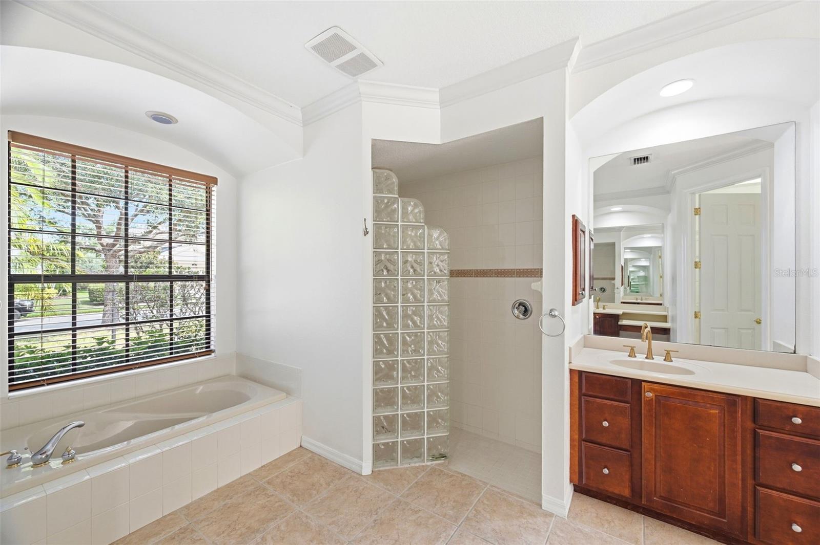 6611 Chickadee Ln Property Photo 33