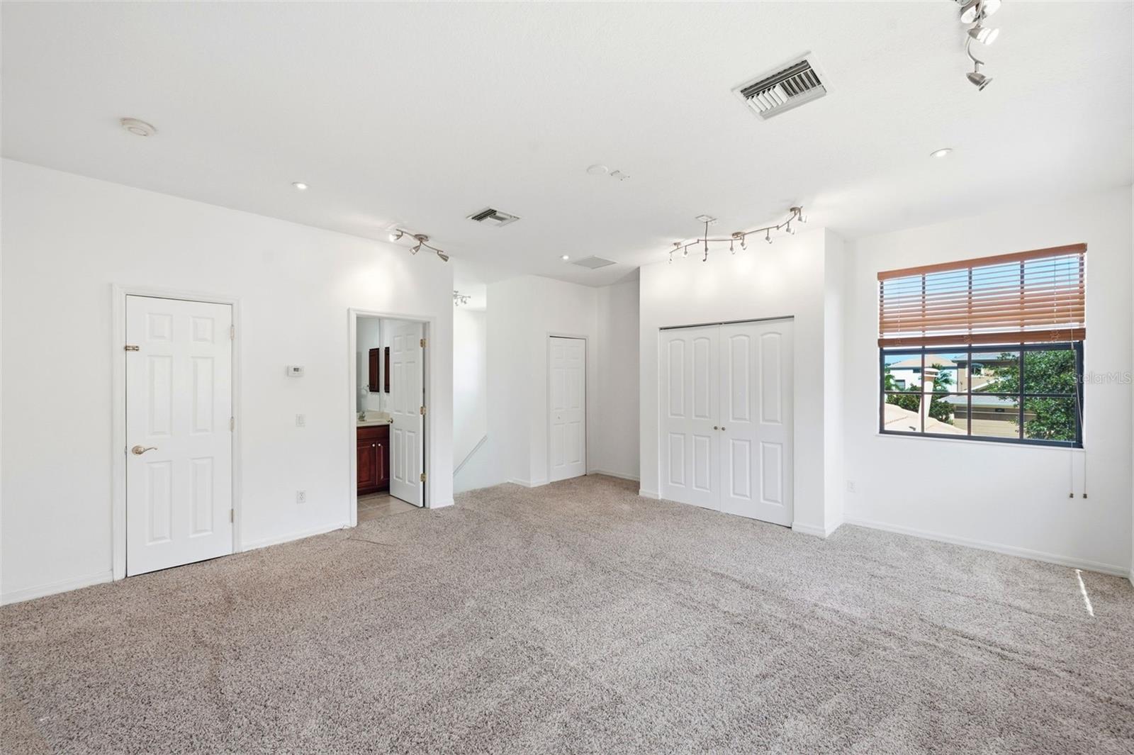 6611 Chickadee Ln Property Photo 61