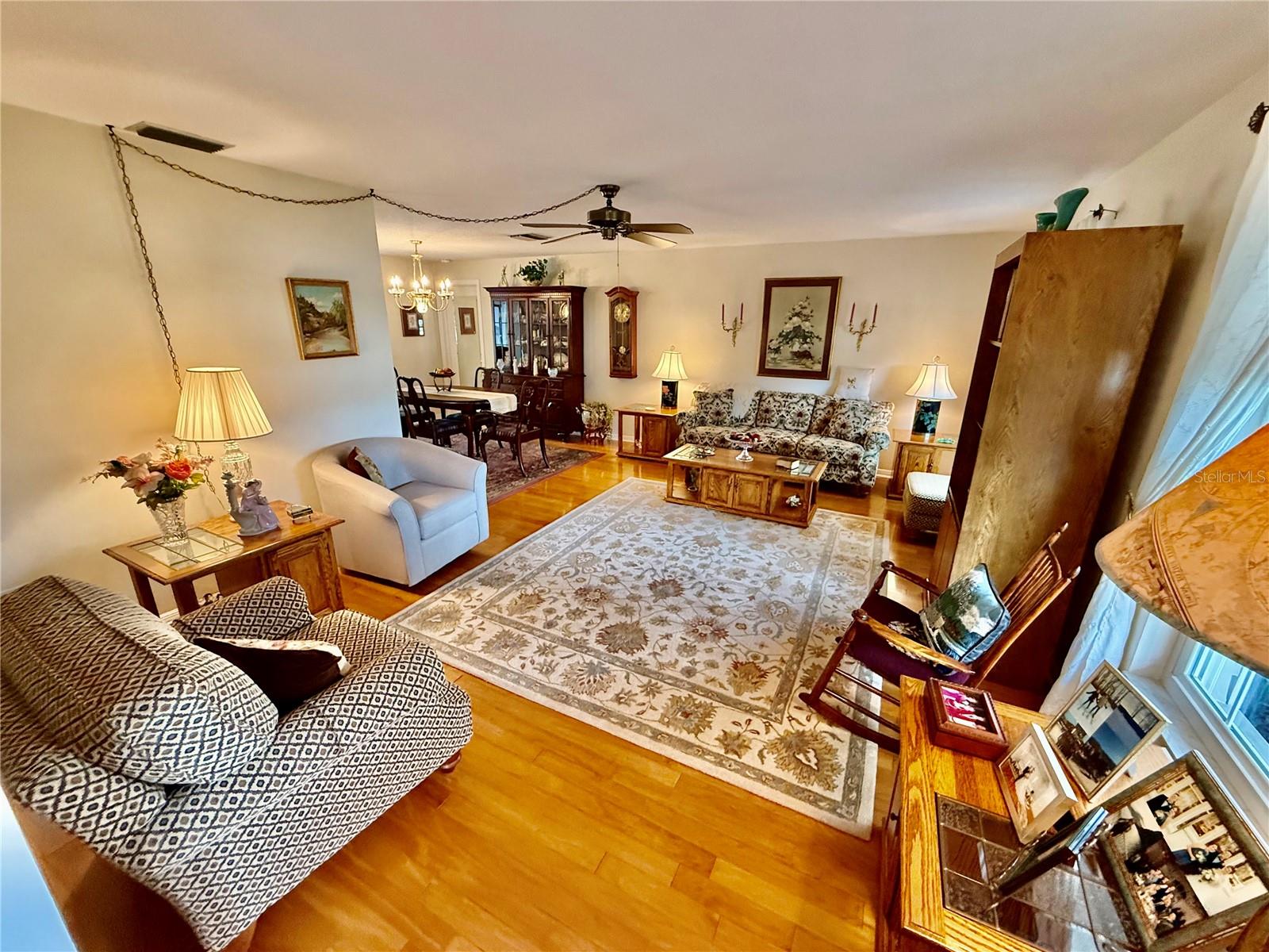 1853 Paradise Ln Property Photo 12