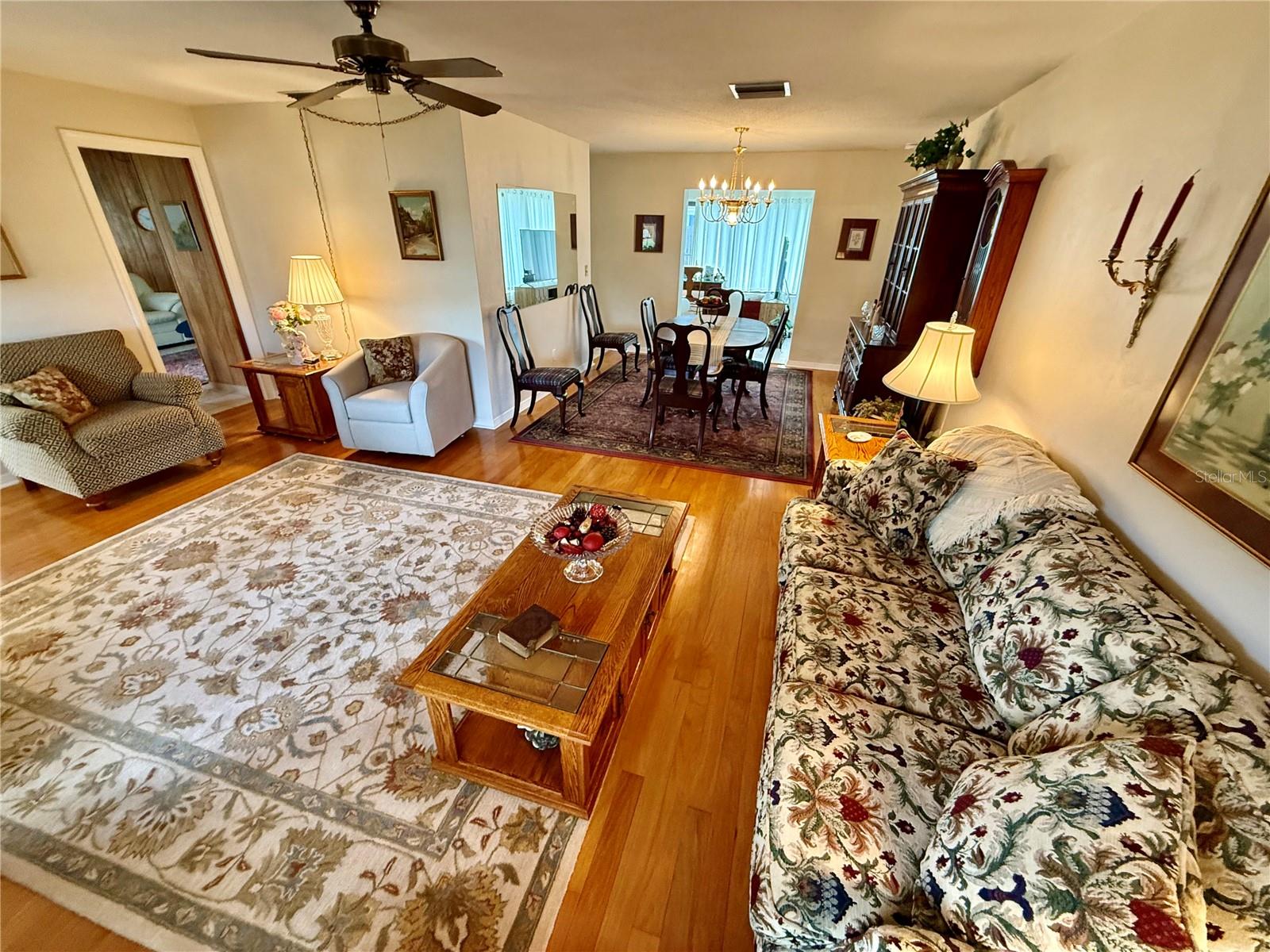 1853 Paradise Ln Property Photo 13