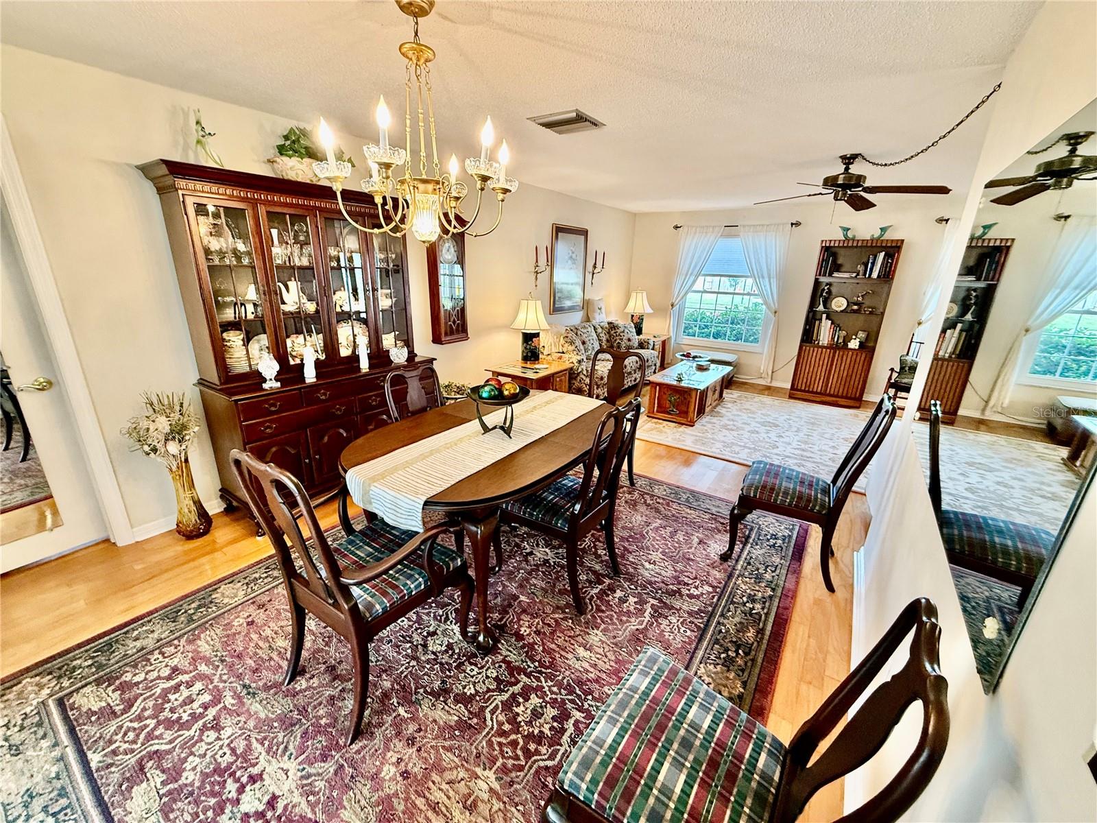 1853 Paradise Ln Property Photo 14